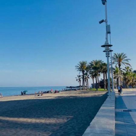 Holidays2Malaga Tomas De Echeverria 150 Mts To Beach & High Speed Wifi & Parking Lägenhet Exteriör bild